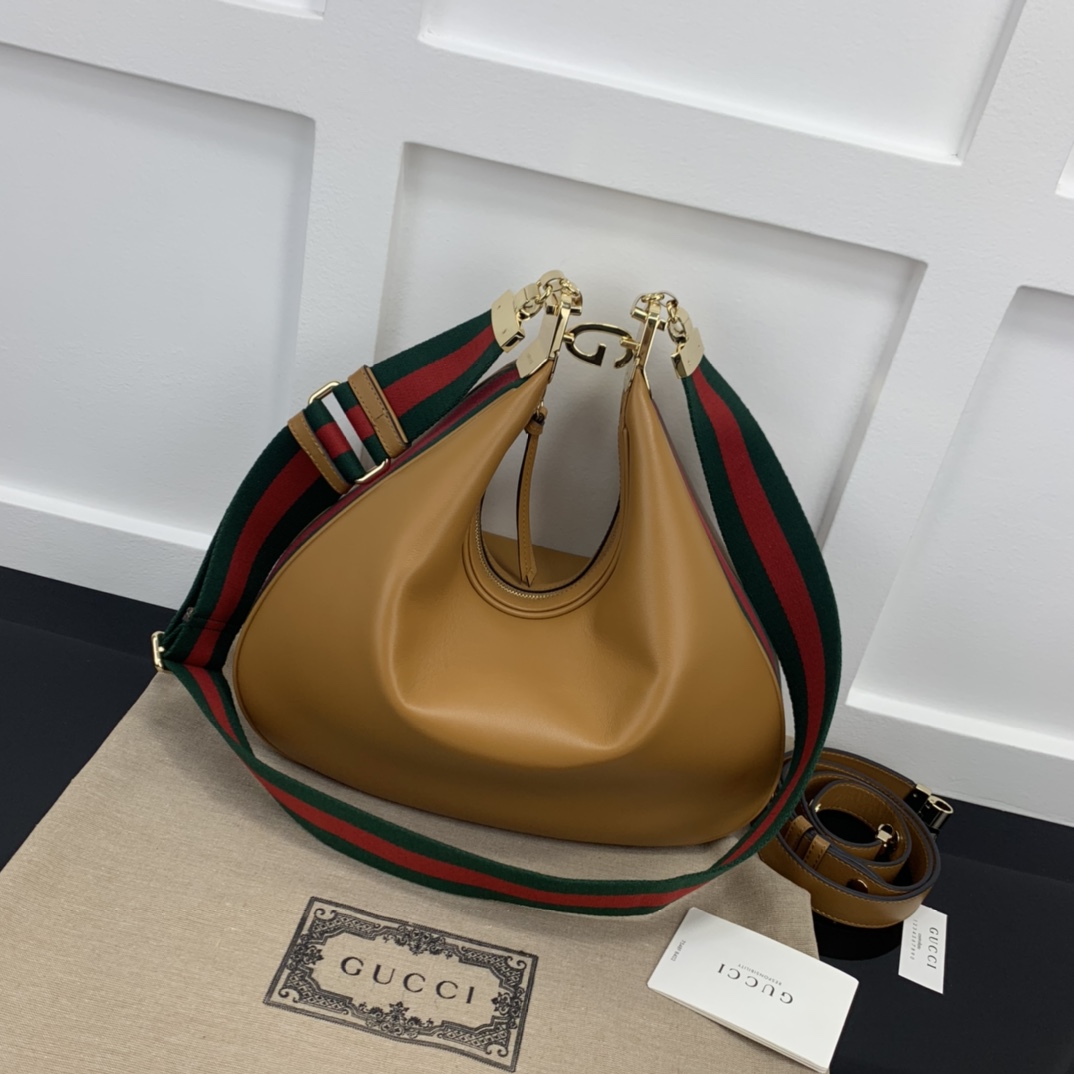 Gucci Hobo Bags